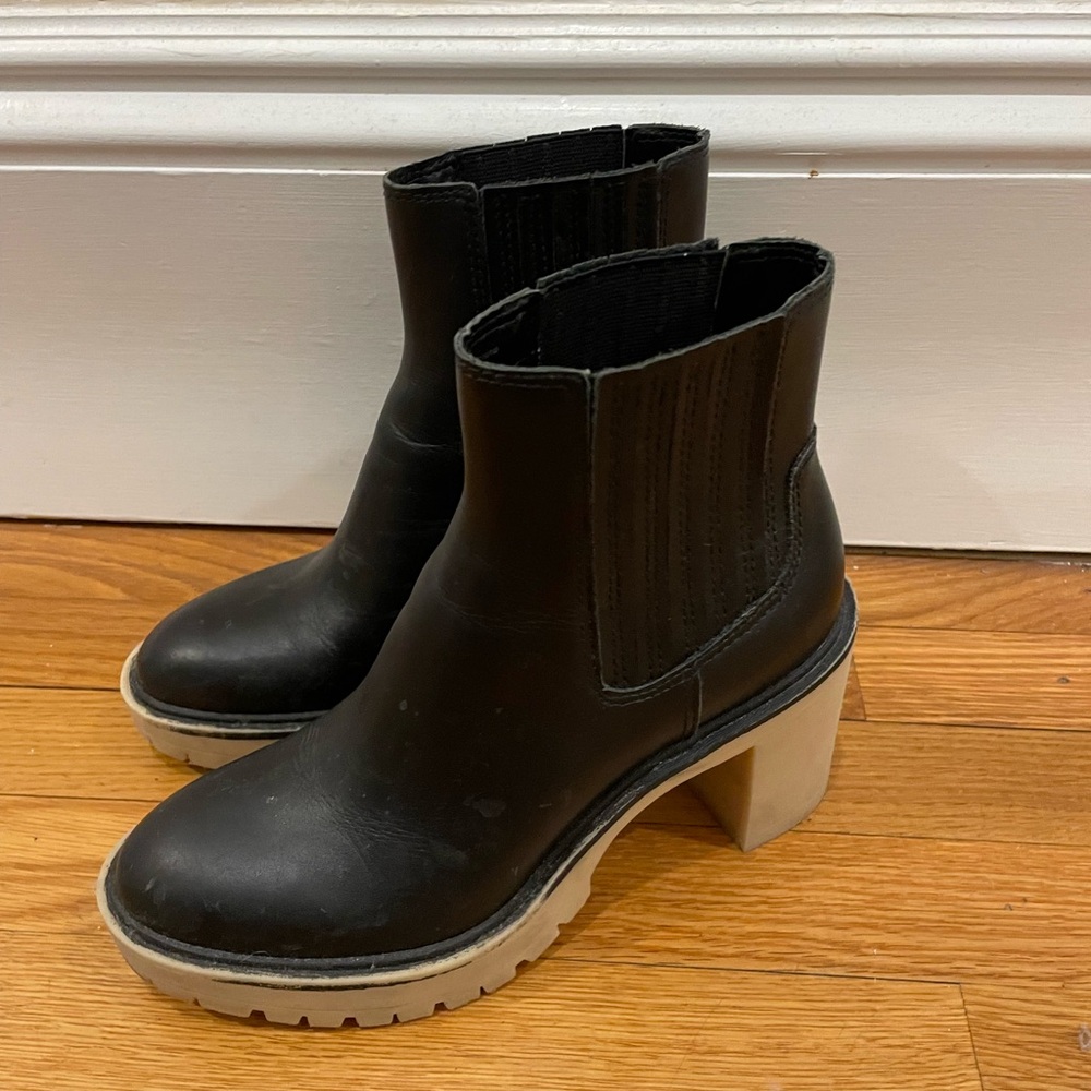 Dolce Vita Black Ankle Boots